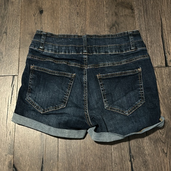 Women’s EightyTwo Denim Jean Shorts - Size 5 - Picture 4 of 5